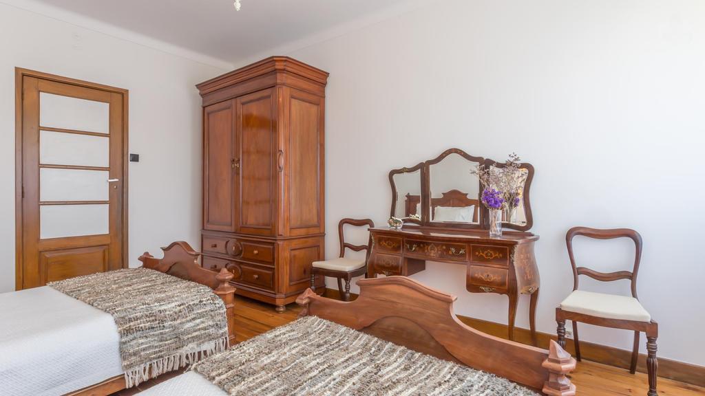 Liberdade Guesthouse Braga Ruang foto